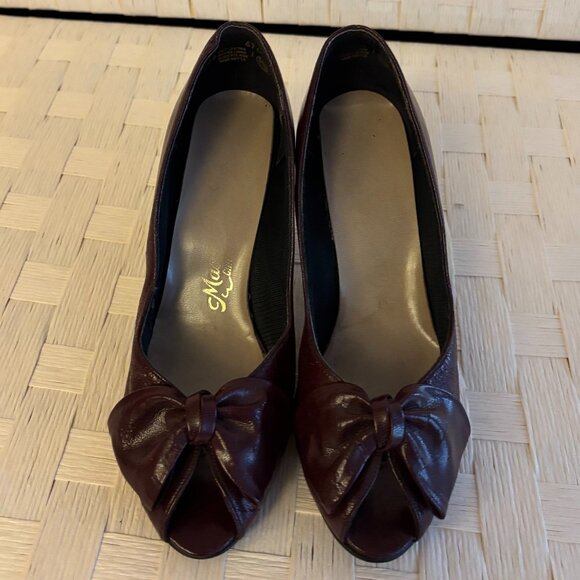 Vintage Mason Shoe Company Red Peeptoe Pumps with Bow - Picture 2 of 6
